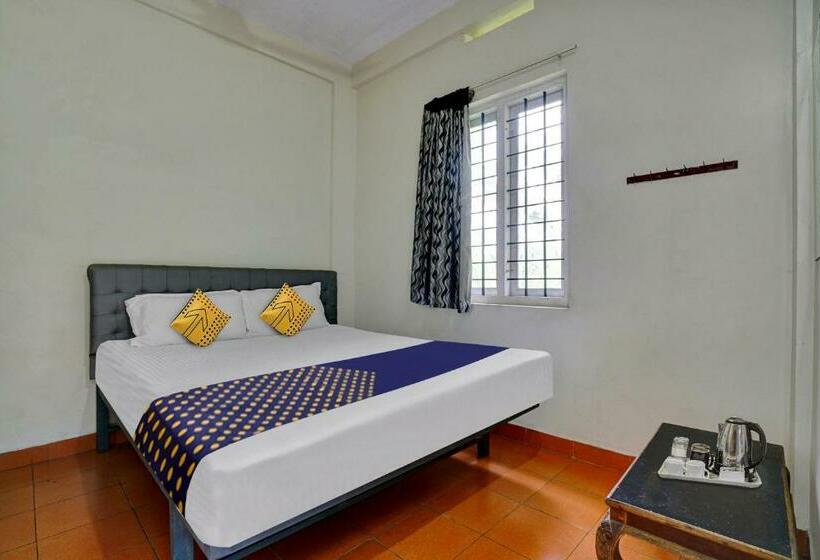 트리플 클래식 룸, Spot On 811276 Ka Lodge