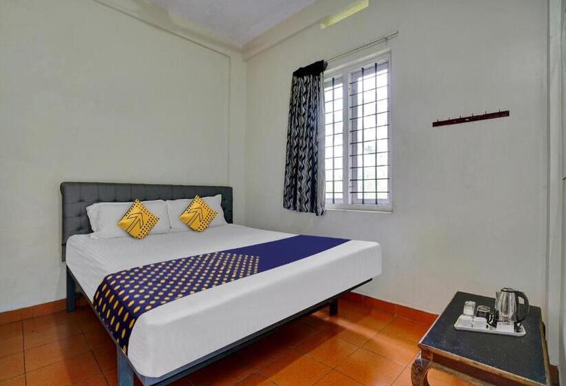 트리플 클래식 룸, Spot On 811276 Ka Lodge