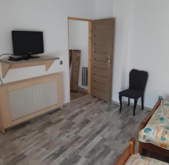 اتاق لوکس, Casa