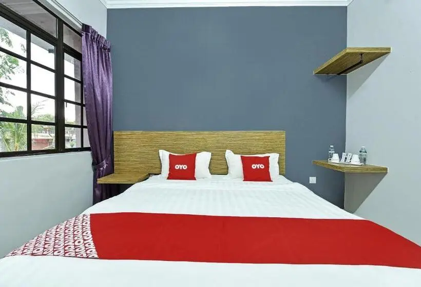 キングサイズベッドのデラックスルーム, Oyo 90626  Ezzyhome Johor Jaya