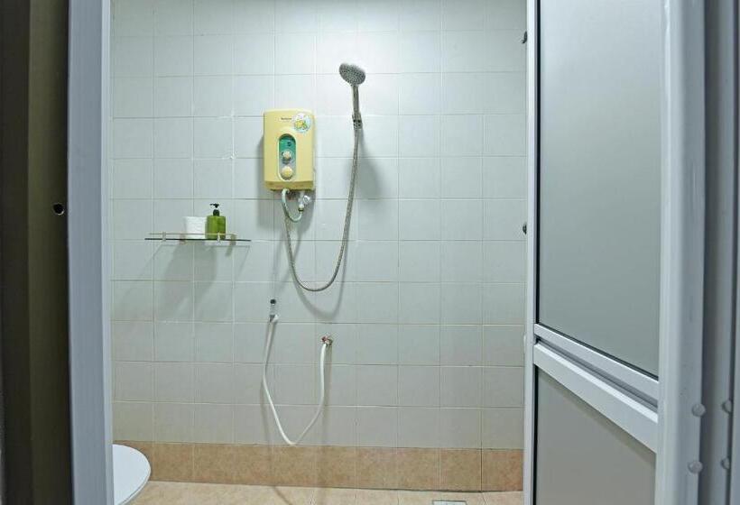 חדר דלוקס, Oyo 90626  Ezzyhome Johor Jaya