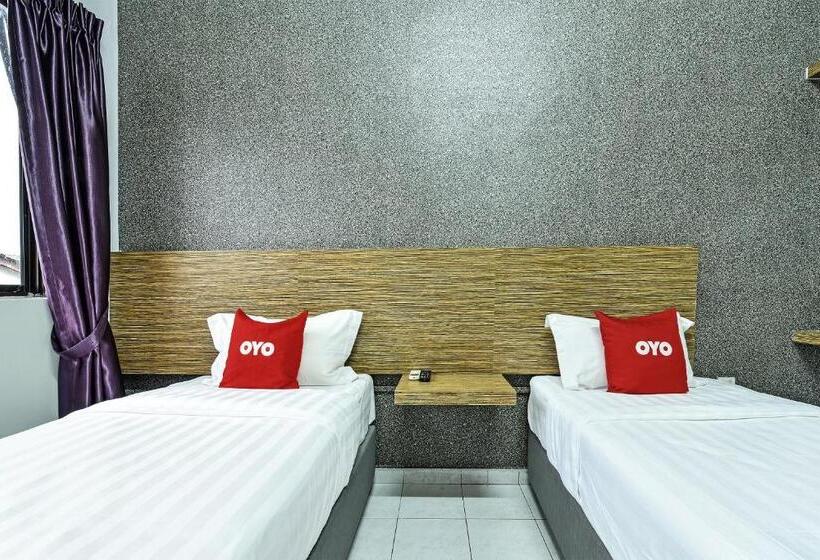 Номер Deluxe, Oyo 90626  Ezzyhome Johor Jaya