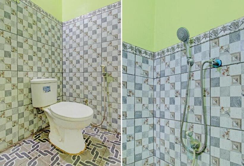 اتاق لوکس, Oyo 92467 Cahyo Kost 1