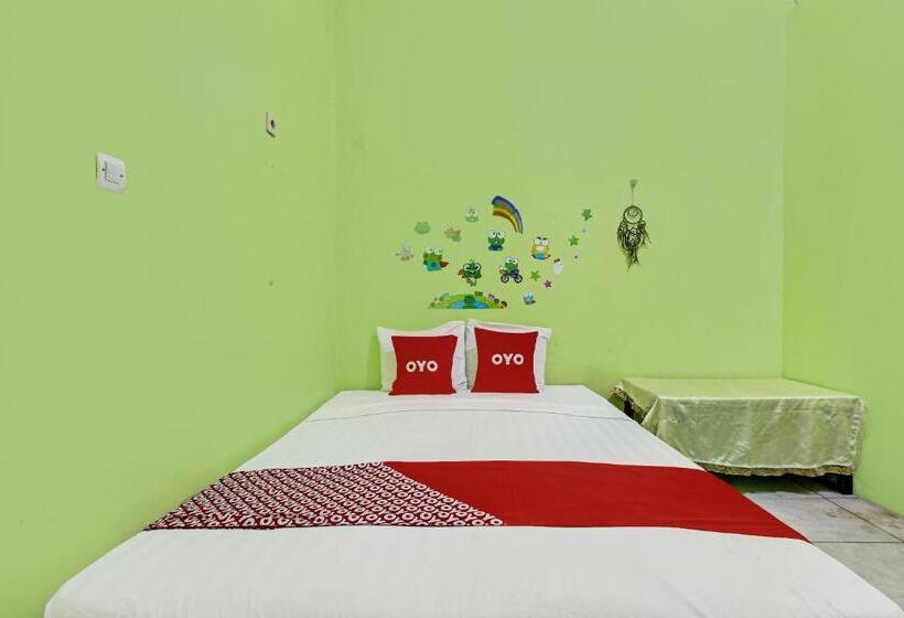اتاق لوکس, Oyo 92467 Cahyo Kost 1