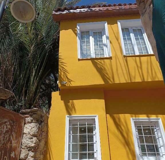 标准间, Tag Pansiyon