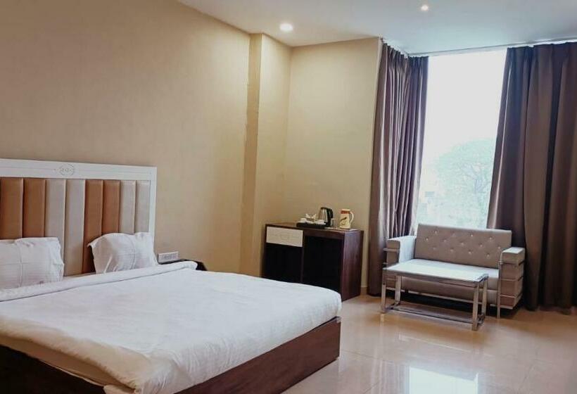 غرفة ديلوكس, Emperor Paradise