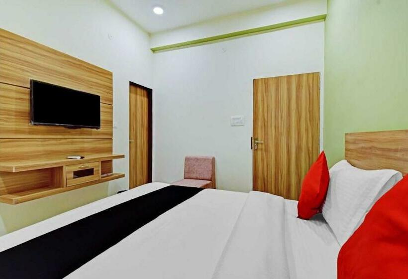 トリプルクラシックルーム, Super Collection O Hotel Roxas