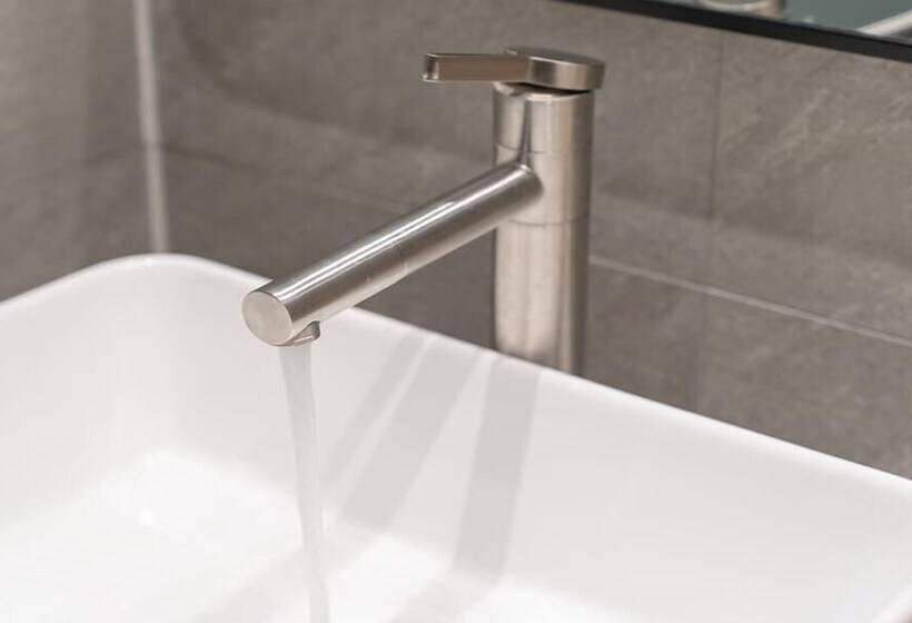 スイート, Siheung Brown Dot Jeongwang