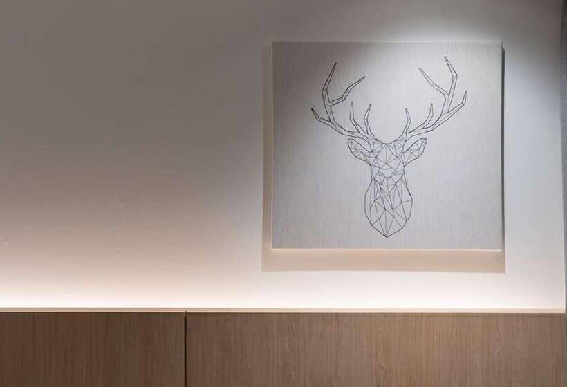 スタンダードルーム, Siheung Brown Dot Jeongwang