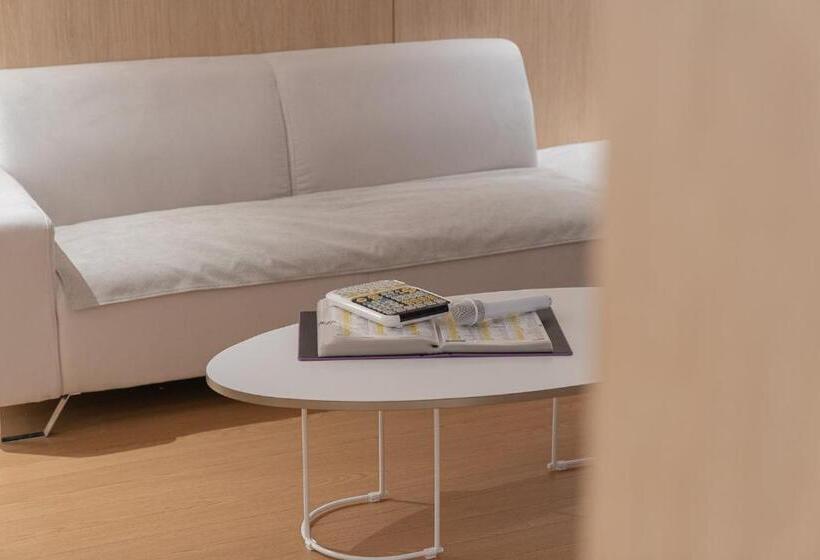 デラックススイート, Siheung Brown Dot Jeongwang