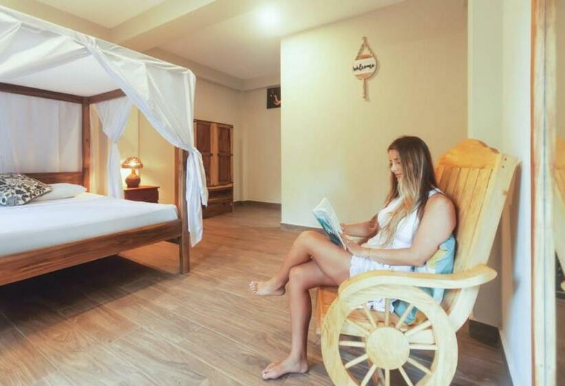 جناح ديلوكس, El Viajero