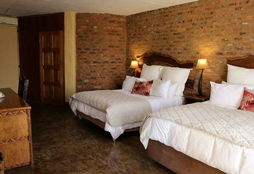 패밀리 룸, Ndlovu Lodge
