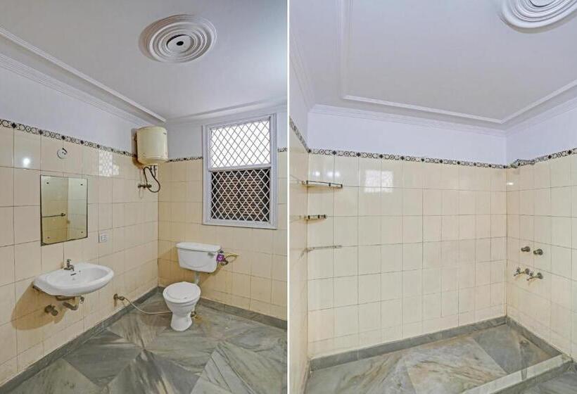 Quarto Triplo Clássico, Oyo Flagship 81046 Royal Retreat