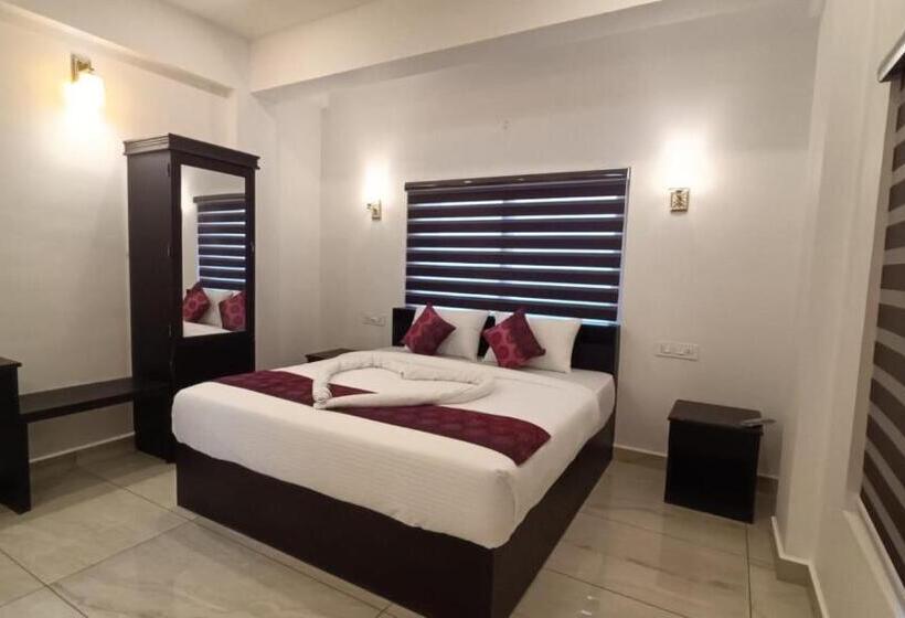 جناح مزوَّد بشرفة, Hima Sailam