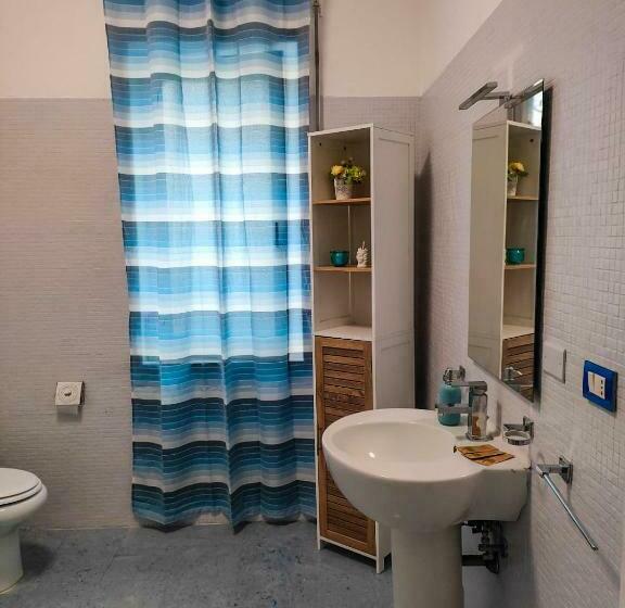 标准间, Ament S B&b