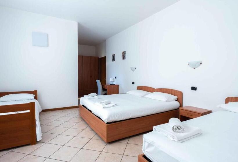 スタンダード４人部屋, Wayco Rooms