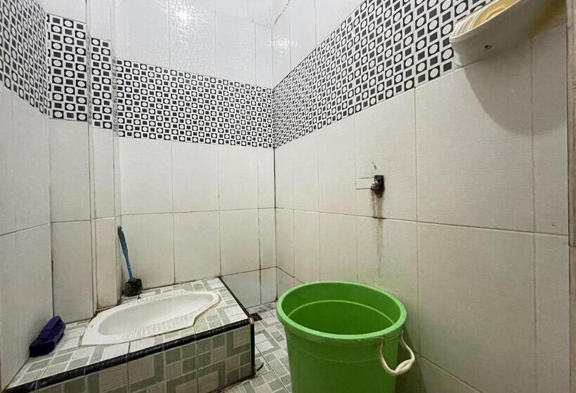 Номер Стандарт, Spot On 92362 Pondokan Tali Super