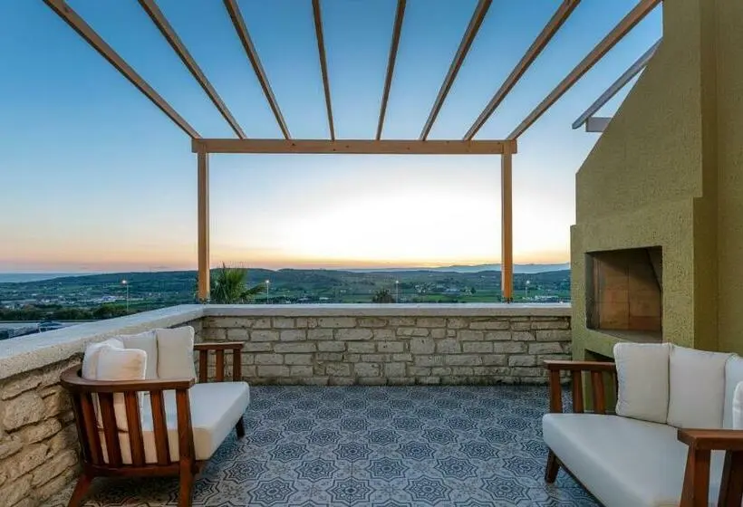 Juniorsviitti Terassi, Lavie Otel çeşme