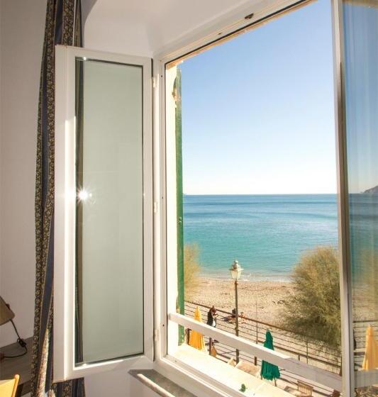 オーシャンビュースタンダードルーム, Baia