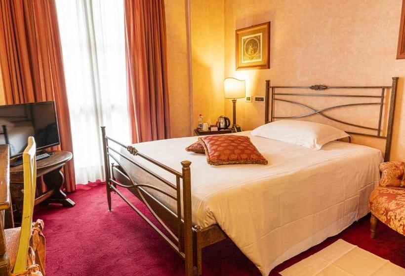 Chambre Standard Individuelle, Boccaccio