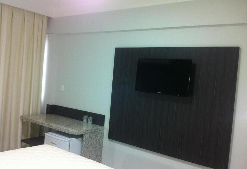 高级单人间, Cantelle