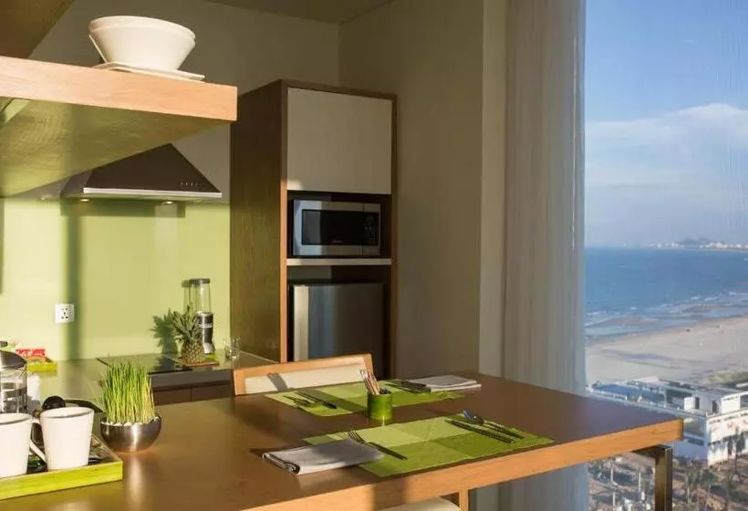 استودیوی استاندارد, Fusion Suites Da Nang