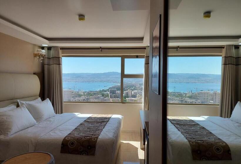 اتاق لوکس با چشمانداز دریا, Jordan Seasons