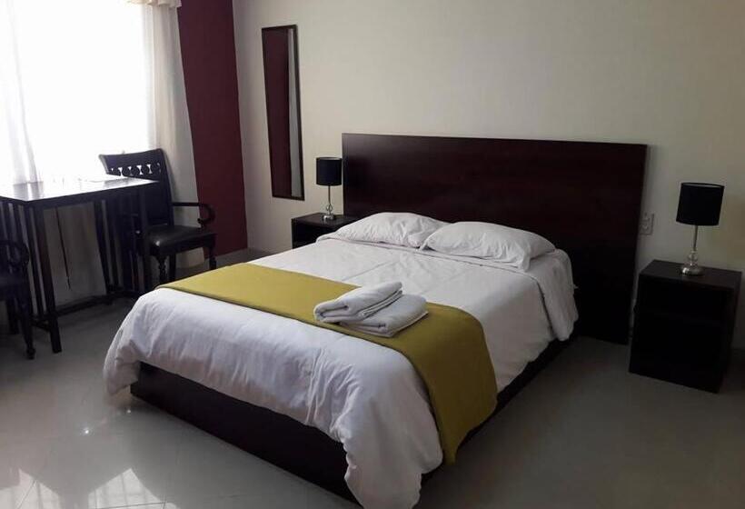 اتاق استاندارد, Le Saint Etienne