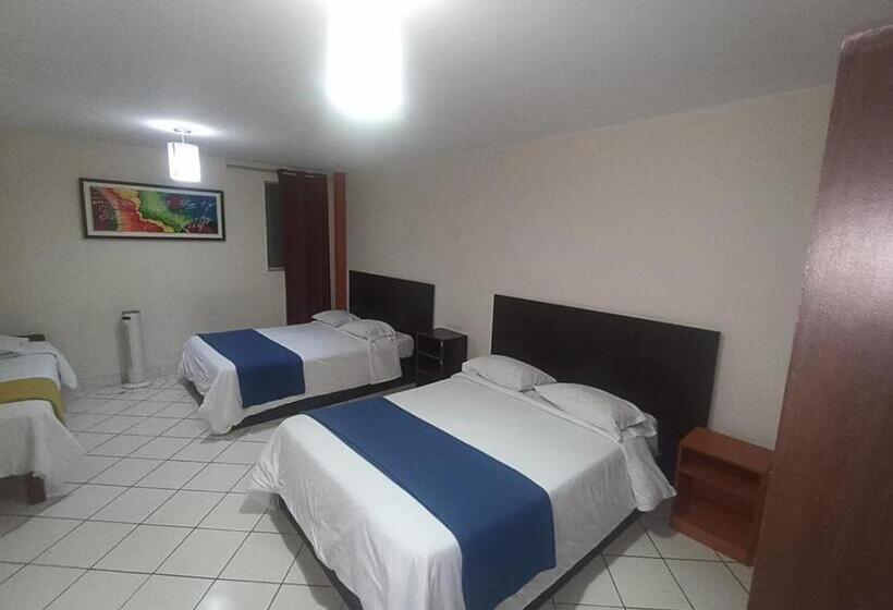 اتاق استاندارد چهار تخته, Le Saint Etienne