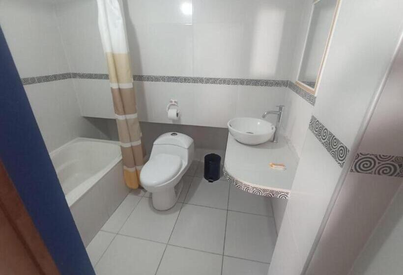 اتاق لوکس, Le Saint Etienne