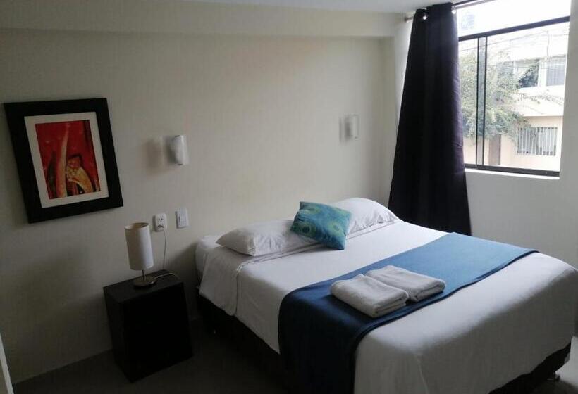 اتاق لوکس, Le Saint Etienne