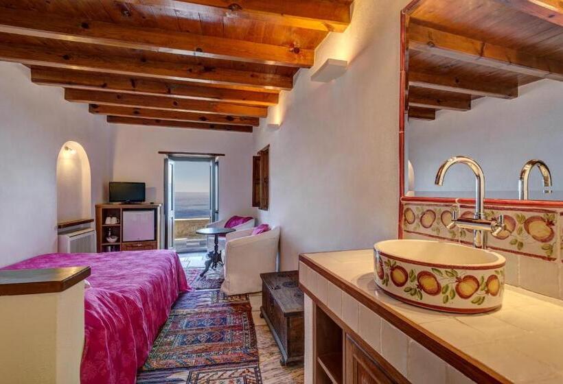 수피리어 룸, Malvasia Traditional