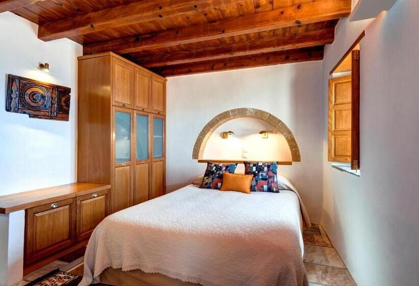 수피리어 룸, Malvasia Traditional