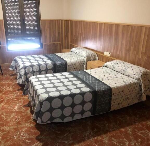 Номер Стандарт, Manises