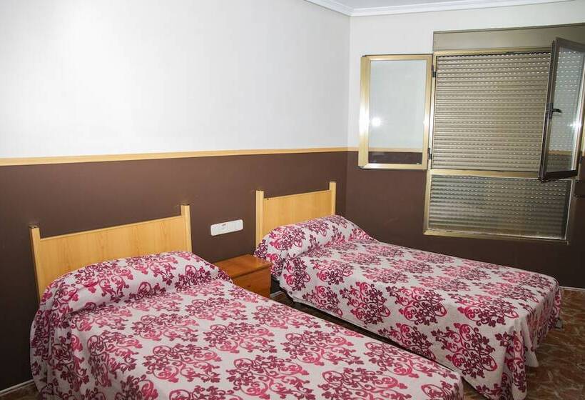 Номер Стандарт, Manises