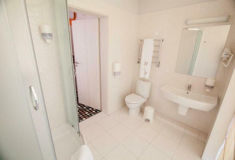 标准间, Optima Rivne