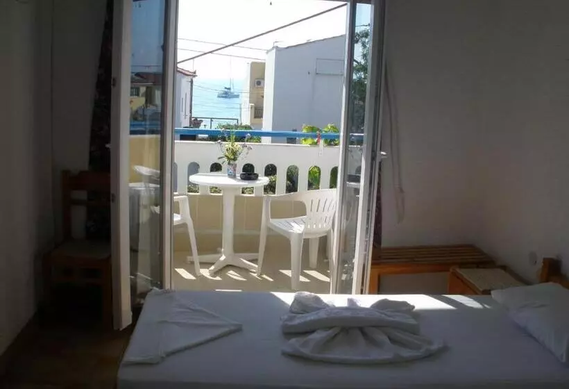 Chambre Standard Individuelle, Paris Beach