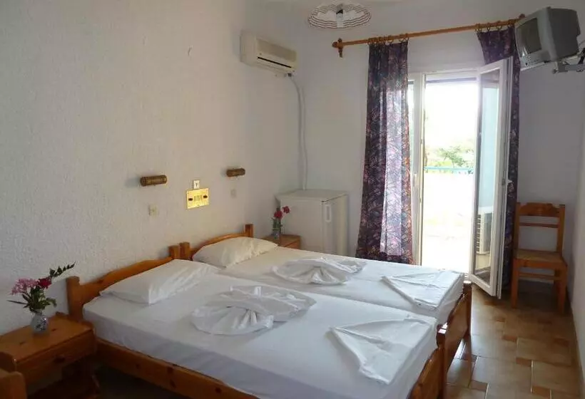 Chambre Standard, Paris Beach