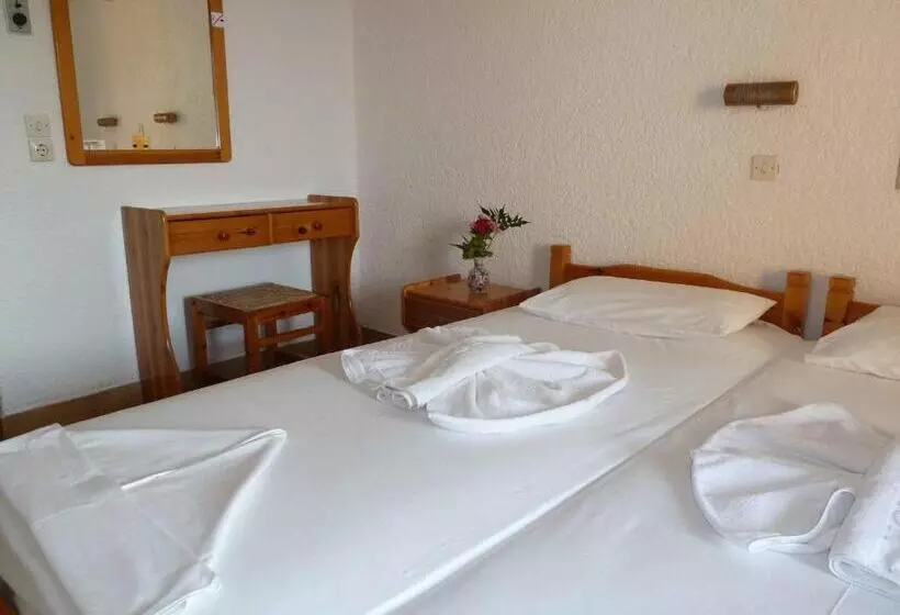 Chambre Standard, Paris Beach