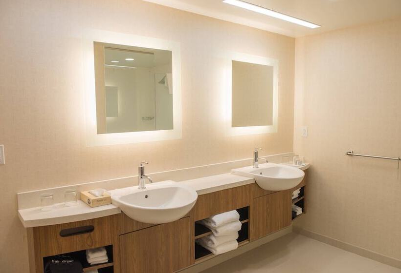 جناح, Springhill Suites By Marriott Buffalo Airport