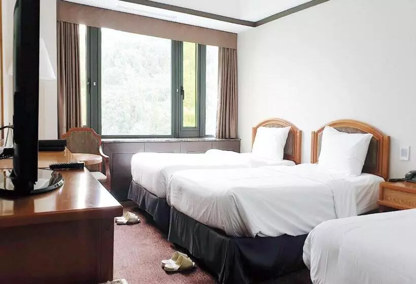 Standard Kolmen Hengen Huone, The K Hotel Gyeongju