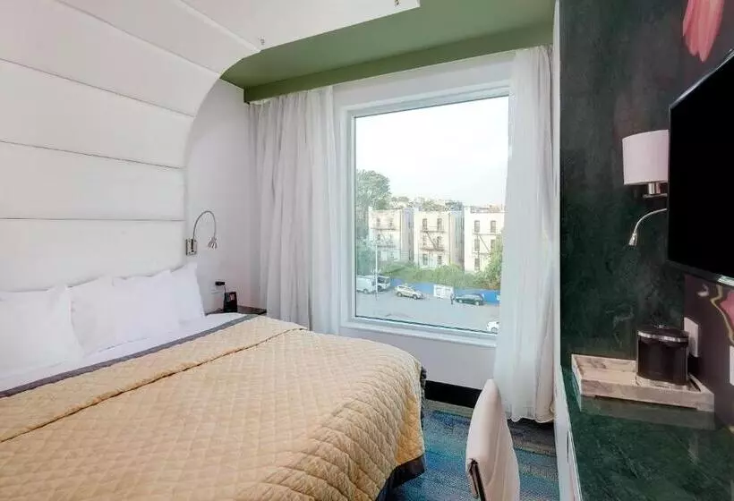 Deluxe-huone King-vuode, Wyndham Garden Brooklyn Sunset Park