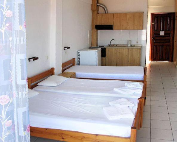 סטודיו סטנדרטי נוף לים, Skentos