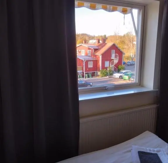 Standard Yhden Hengen Huone, L Hemgården