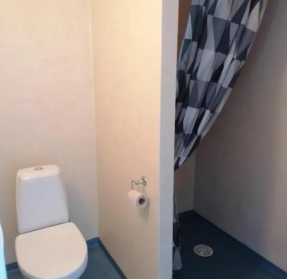 Standard Neljän Hengen Huone, L Hemgården