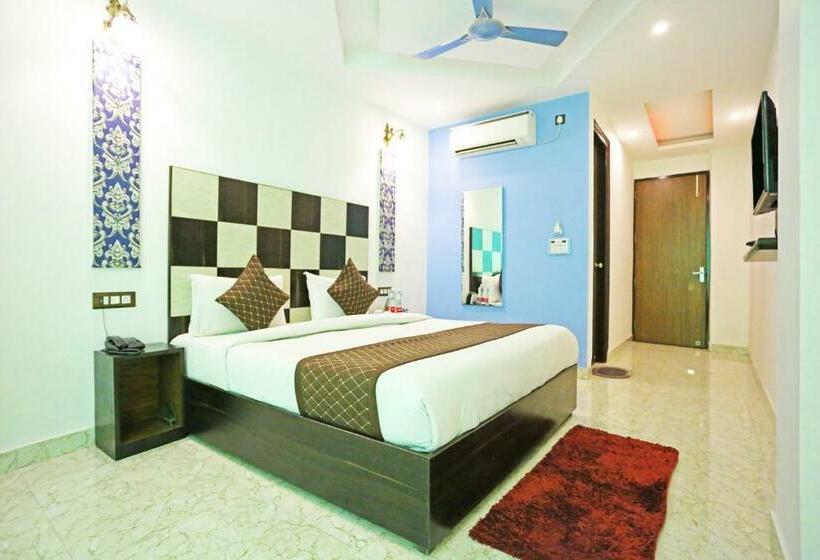 غرفة ديلوكس, Prithvi Raj Near Delhi Airport