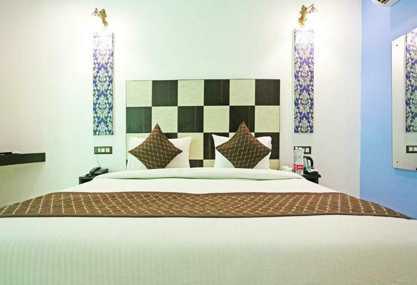 غرفة ديلوكس, Prithvi Raj Near Delhi Airport