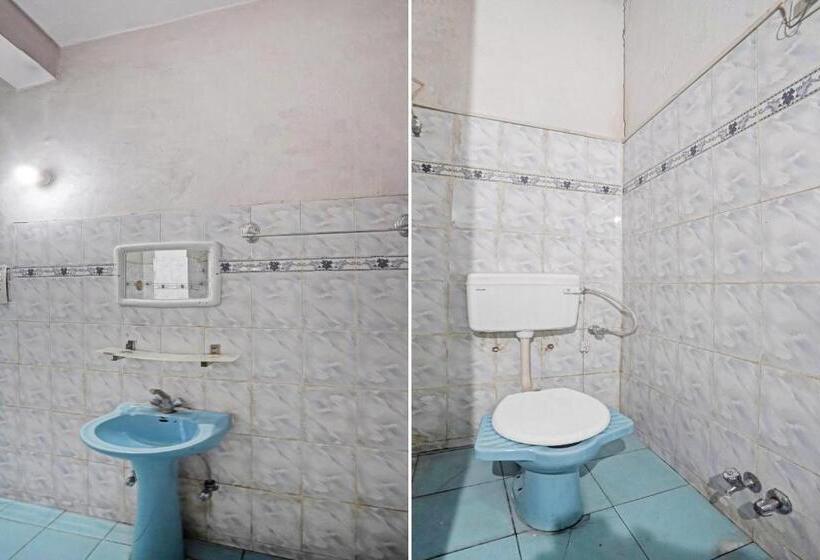 三人经典房间, Flagship The Midd Way Mandi