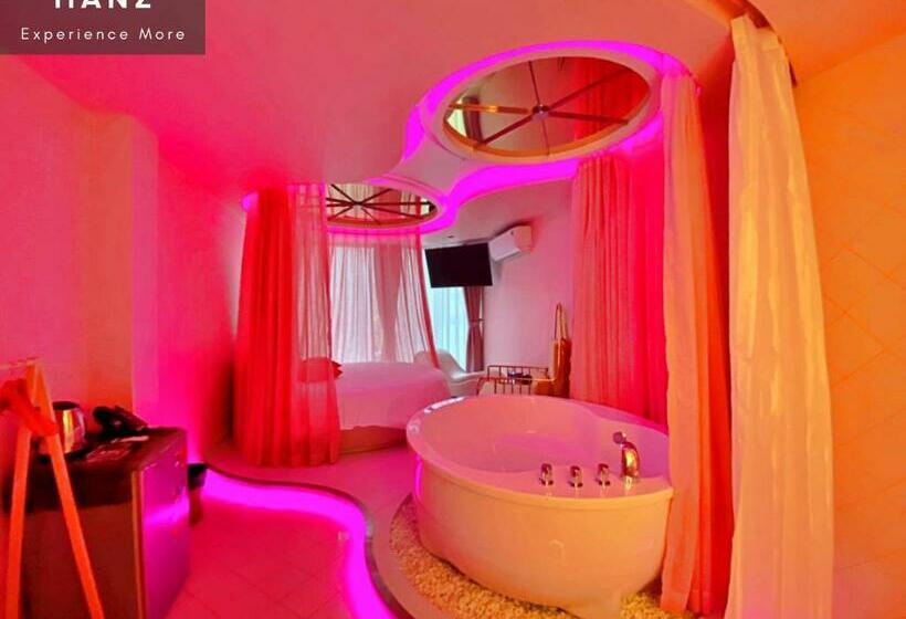 اتاق لوکس, Hanz 419 Sweet Escape