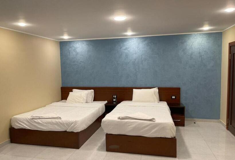 غرفة عائلية, Asia Grand Museum & Pyramids View